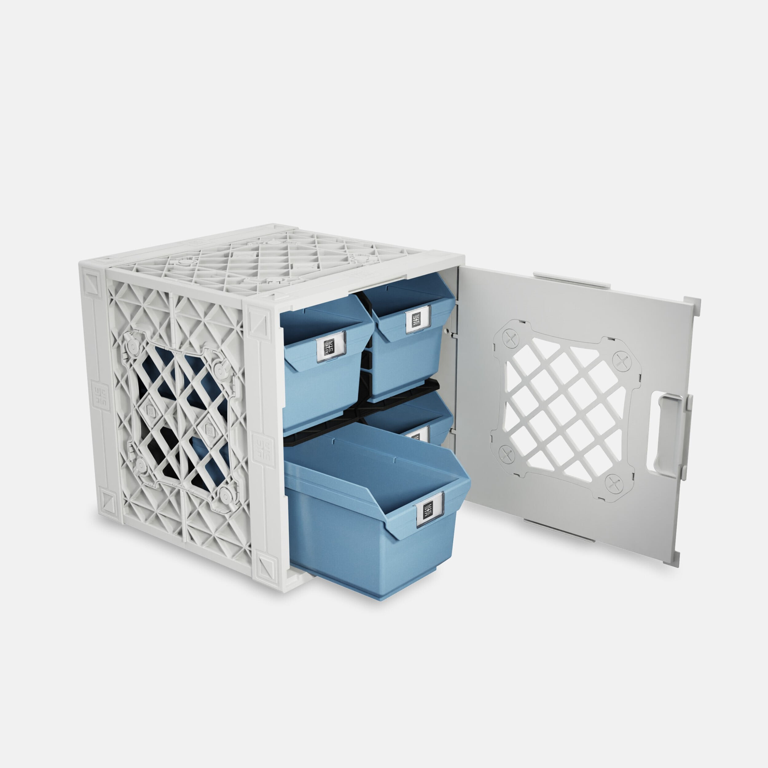 Really Useful Box Snap-Lid Storage Bin, 16.9 gal, 17.31 x 28 x 12.25, Clear/Blue