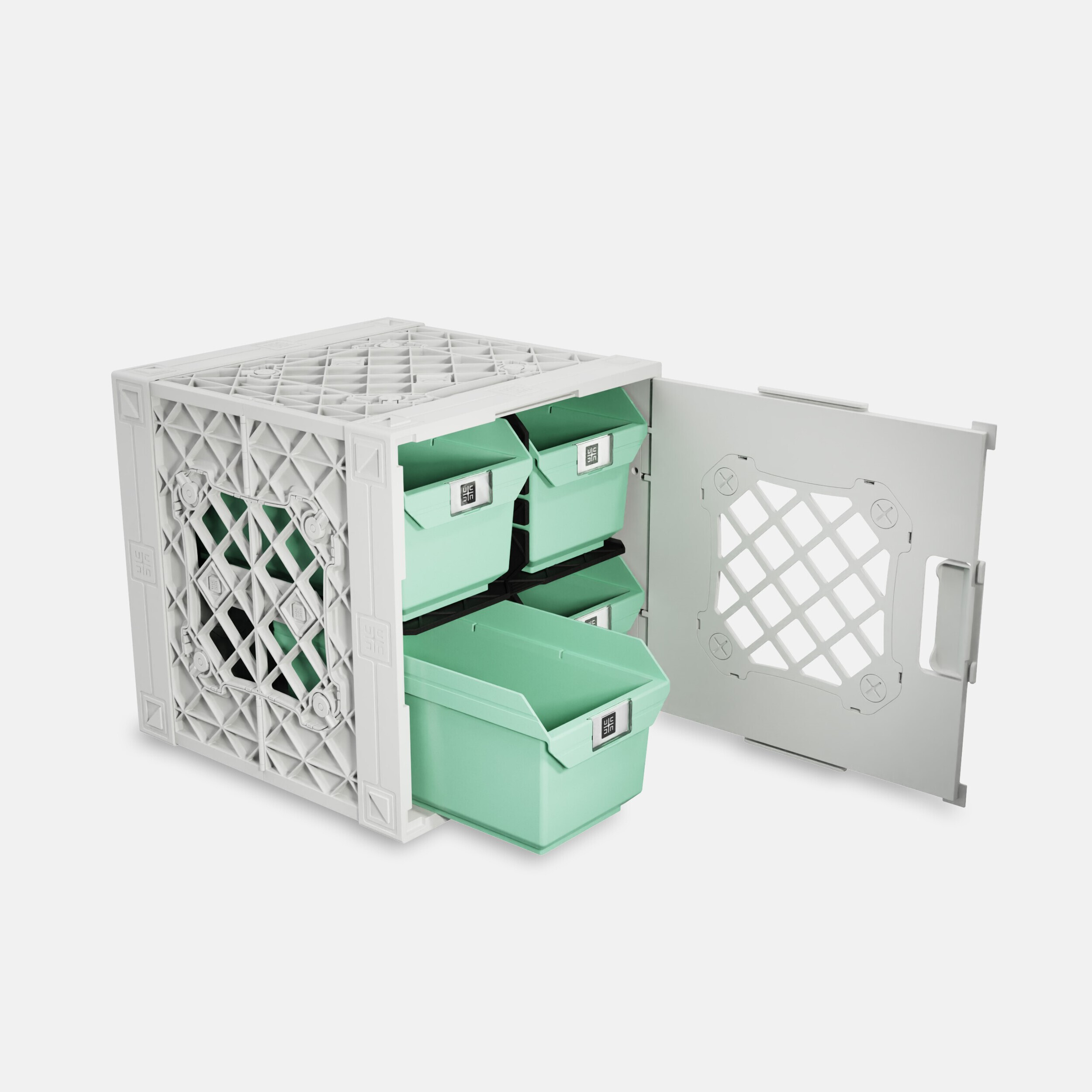 Rubbermaid Commercial 4.6G Bus/Utility Box, Gray, 1 Each (Quantity)