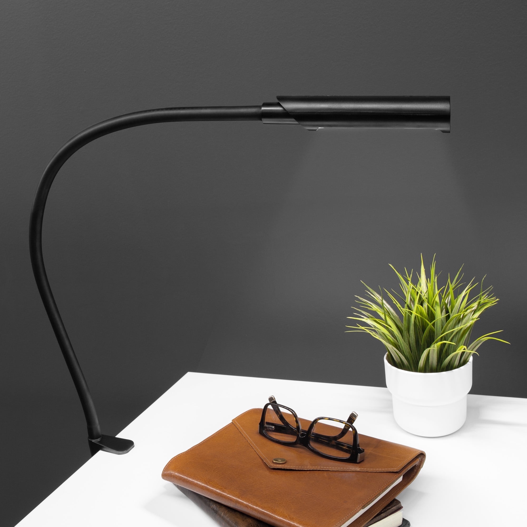 Reliable UberLight Flex 3200TL Light LED, Desk Lamp  With Clamp, Black