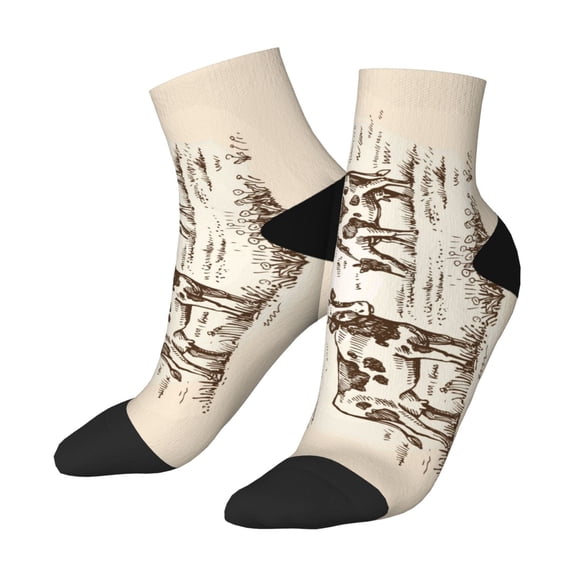 Uemuo Cows On The Farm Printed Crew Socks, Moisture-Wicking Socks, Athletic Socks for Men Breathable Cushion Socks Casual Sport Socks for Running Traveling