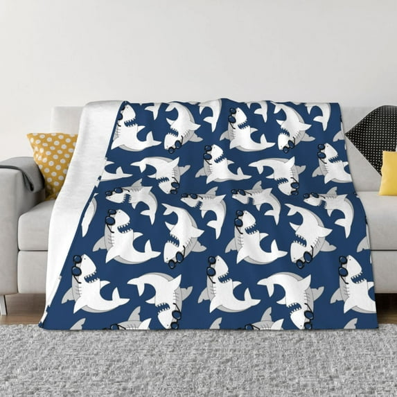 Uemuo Shark Printed Throw Blanket for Couch, Fluffy Fuzzy Blankets for Bed, Sofa, Cozy Flannel Faux Fur Blanket-50"x40"