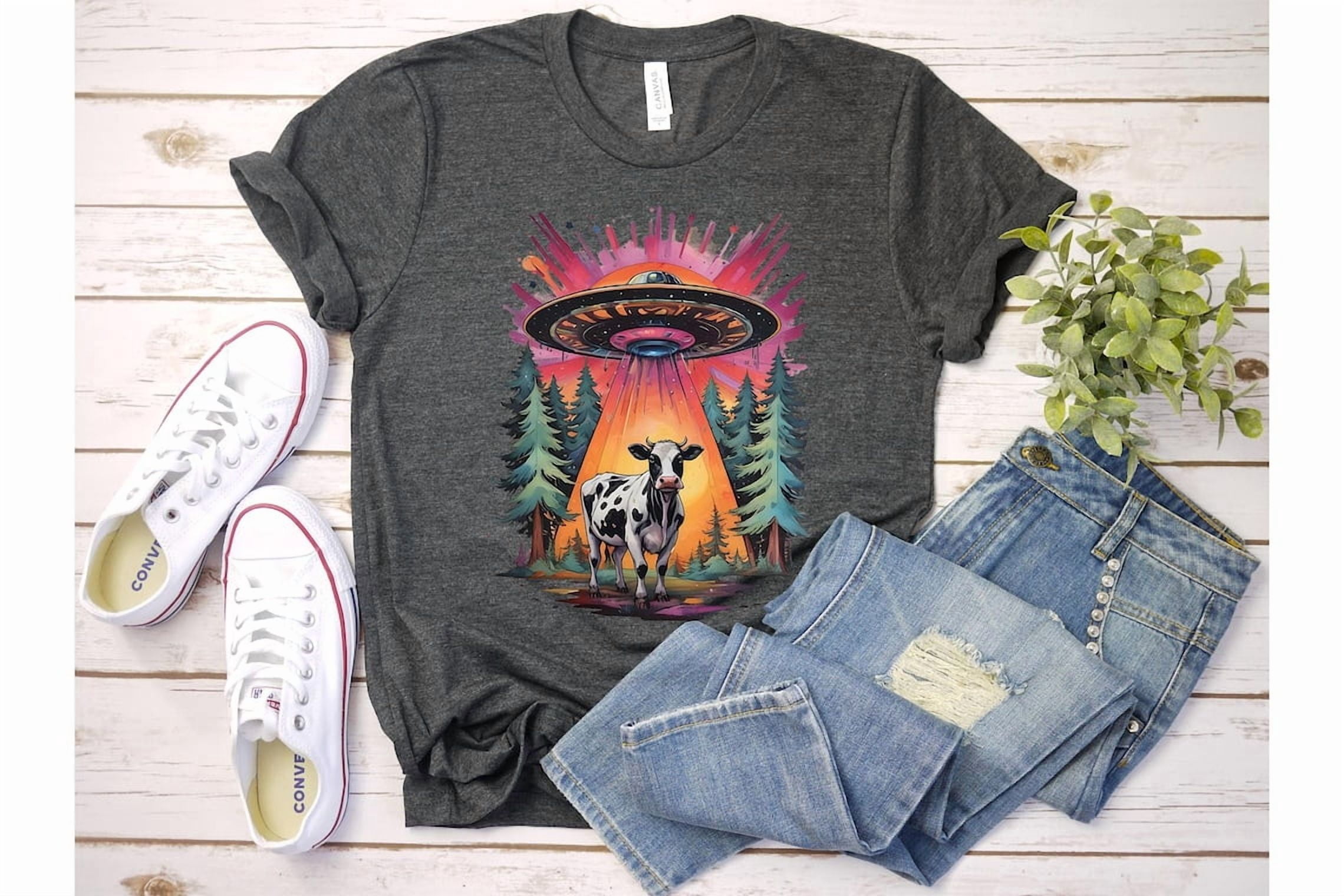 Ufo Cow Abduction Retro Alien Graphic T-Shirt - Walmart.com