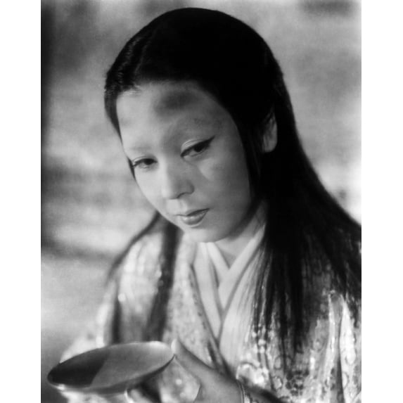 Ugetsu (Aka Ugetsu Monogatari Aka Tales Of The Pale And Silvery Moon After The Rain Aka Tales Of A Pale And Mysterious Moon After The Rain) Machiko Kyo 1953 Photo Print (8 x 10)