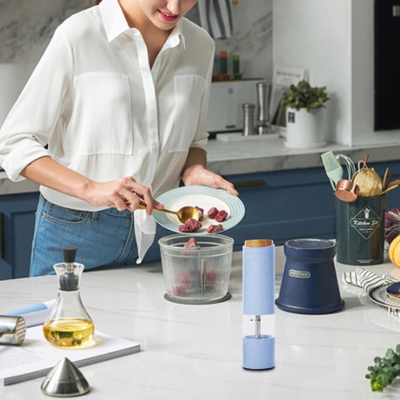 Uioepy Blowout Sale The Environmentally Friendly Electric Salt And Pepper Crusher Is Blue Pepper Grinder Electric Pepper Mill Adjustable Crude Kitchen Tool (Color : Green) 、Blue、、White) Food Blender K