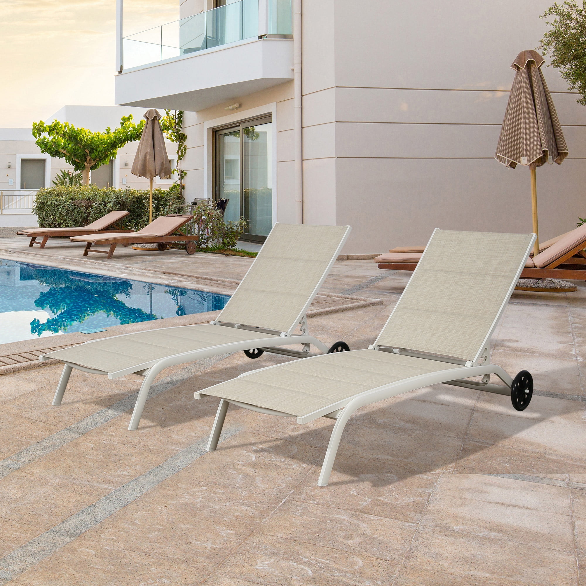 Foam pool online chaise lounge