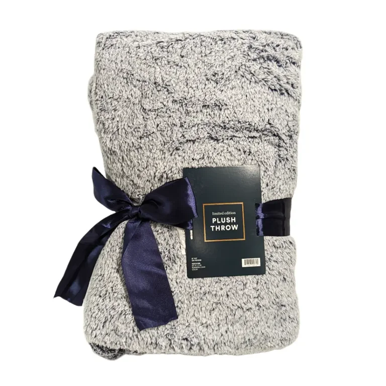 Ulta plush throw hotsell