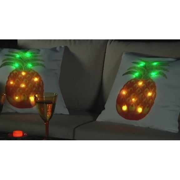Ultimate Innovations 5802 LED Pillows - Pineapple - Set of 2