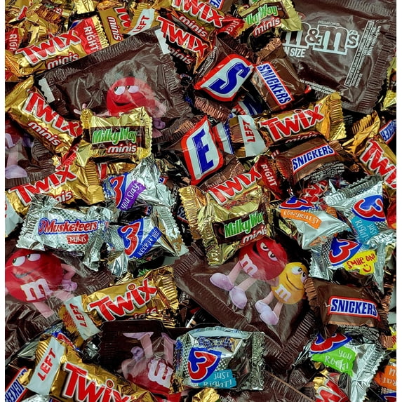 Ultimate Mars Chocolate Candy DNF2 150 Pcs. Assortment - Twix, Snickers, 3 Musketeers, Milky Way Minis and M&M's Fun Size - Individually Wrapped - 150 Pieces (3 Pounds)