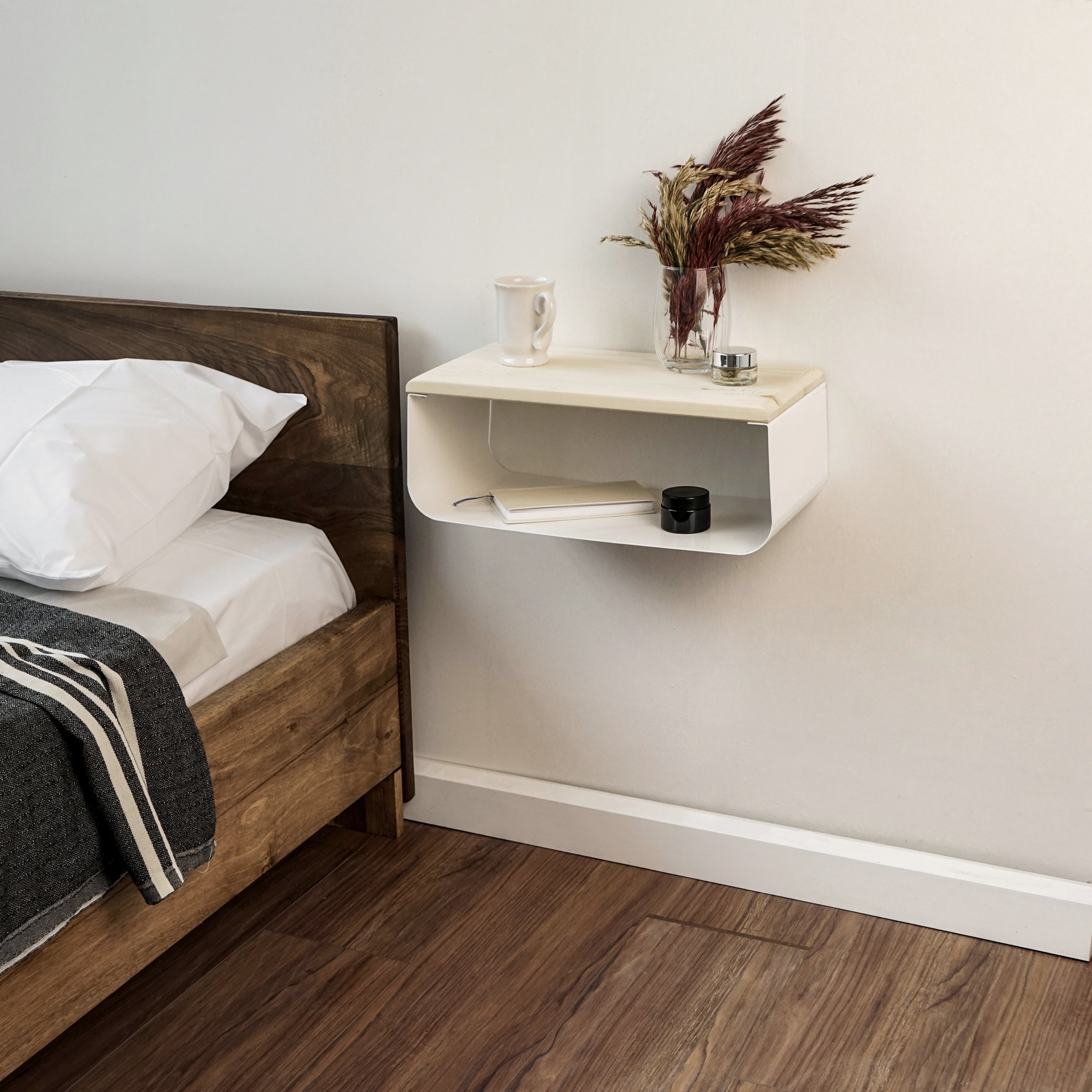 Small floating bedside table discount
