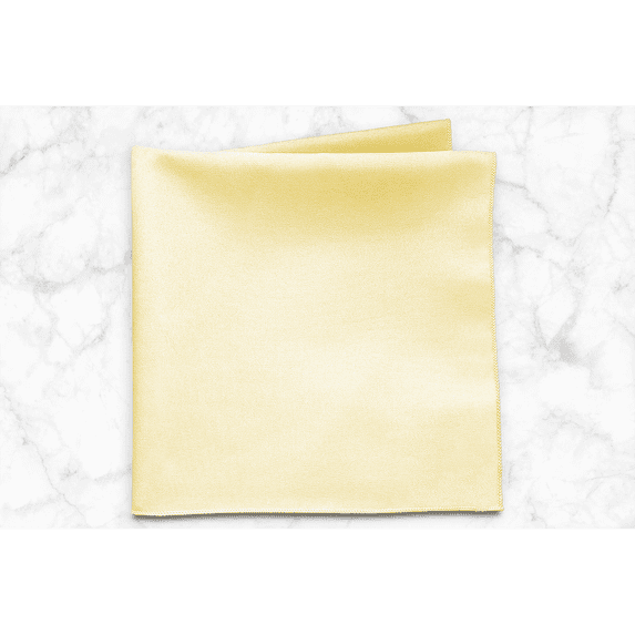 Ultimate Textile (10 Dozen) 17 x 17-Inch Polyester Cloth Napkins - for Wedding, Restaurant or Banquet use, Maize Light Yellow