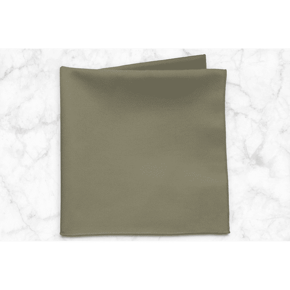 Ultimate Textile (3 Dozen) 17 x 17-Inch Polyester Cloth Napkins - for Wedding, Restaurant or Banquet use, Army Green
