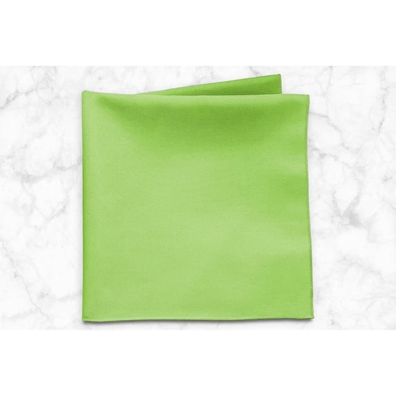 Ultimate Textile (3 Dozen) 17 x 17-Inch Polyester Cloth Napkins - for Wedding, Restaurant or Banquet use, Lime Green