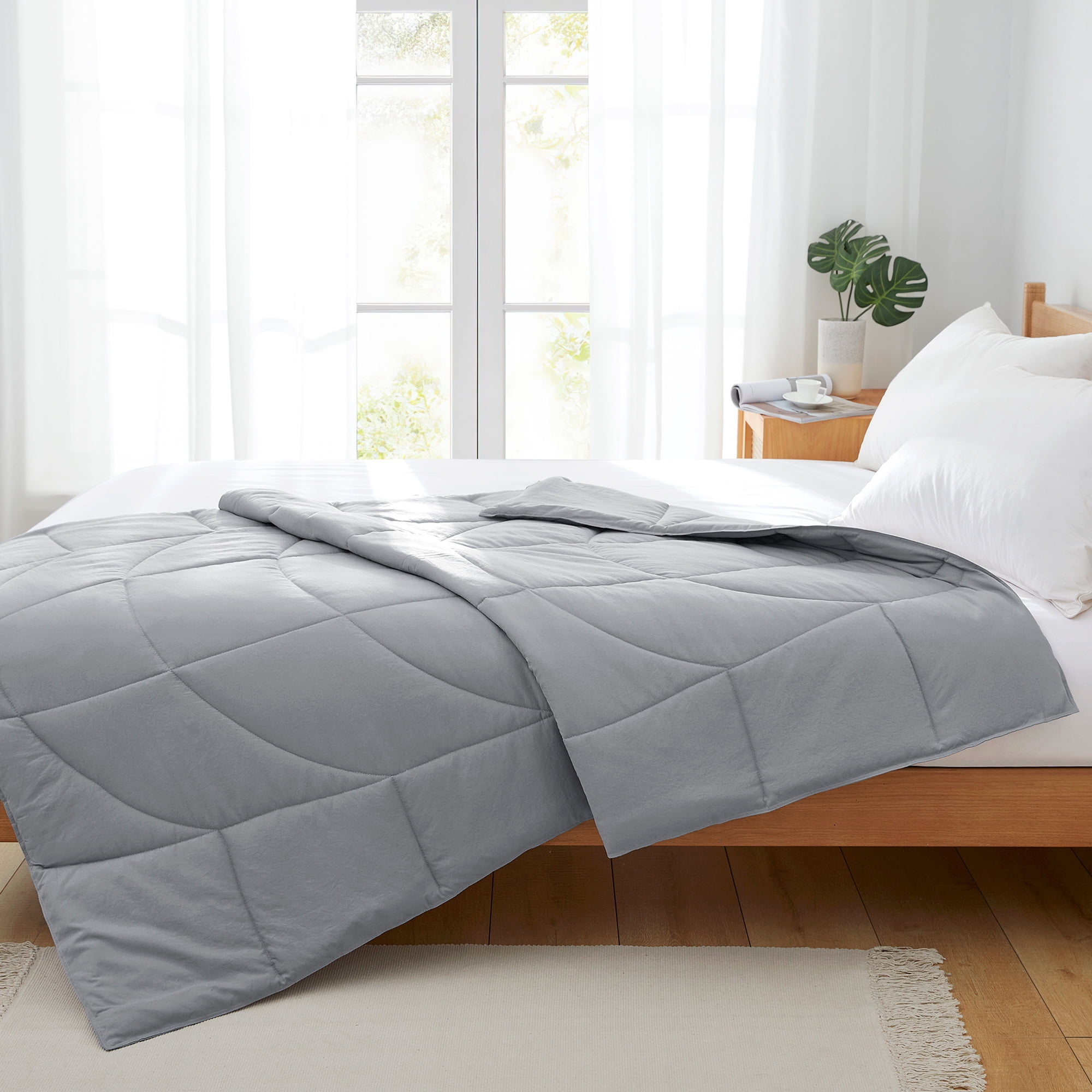 Ultra lightweight down blanket hot sale