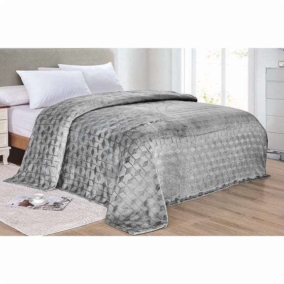 FAITH, HOPE, LOVE HOME DÉCOR Ultra Plush by Décor&More King Size Chevron Arrow Jacquard Microplush Blanket (102" x 90") - Grey