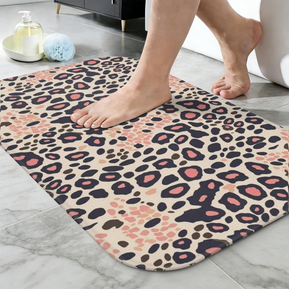 Ultra Soft Absorbent Bath Mat 20x31.5 Inch Fluid Smoke Aurora Art Style, Leopard Animal Print