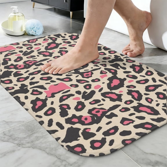 Ultra Soft Absorbent Bath Mat 20x31.5 Inch Fluid Smoke Aurora Art Style, Leopard Animal Print