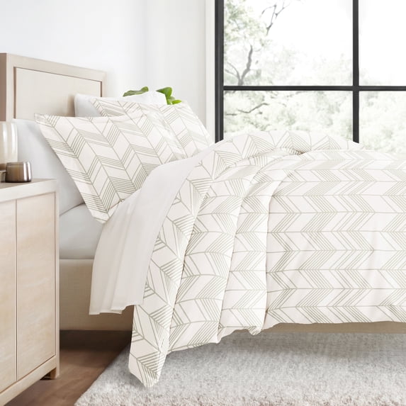 Duvet Cover Set - Ultra Soft & Breathable - Light Gray Alps Chevron for Twin Size Bedding by Comfort Canopy