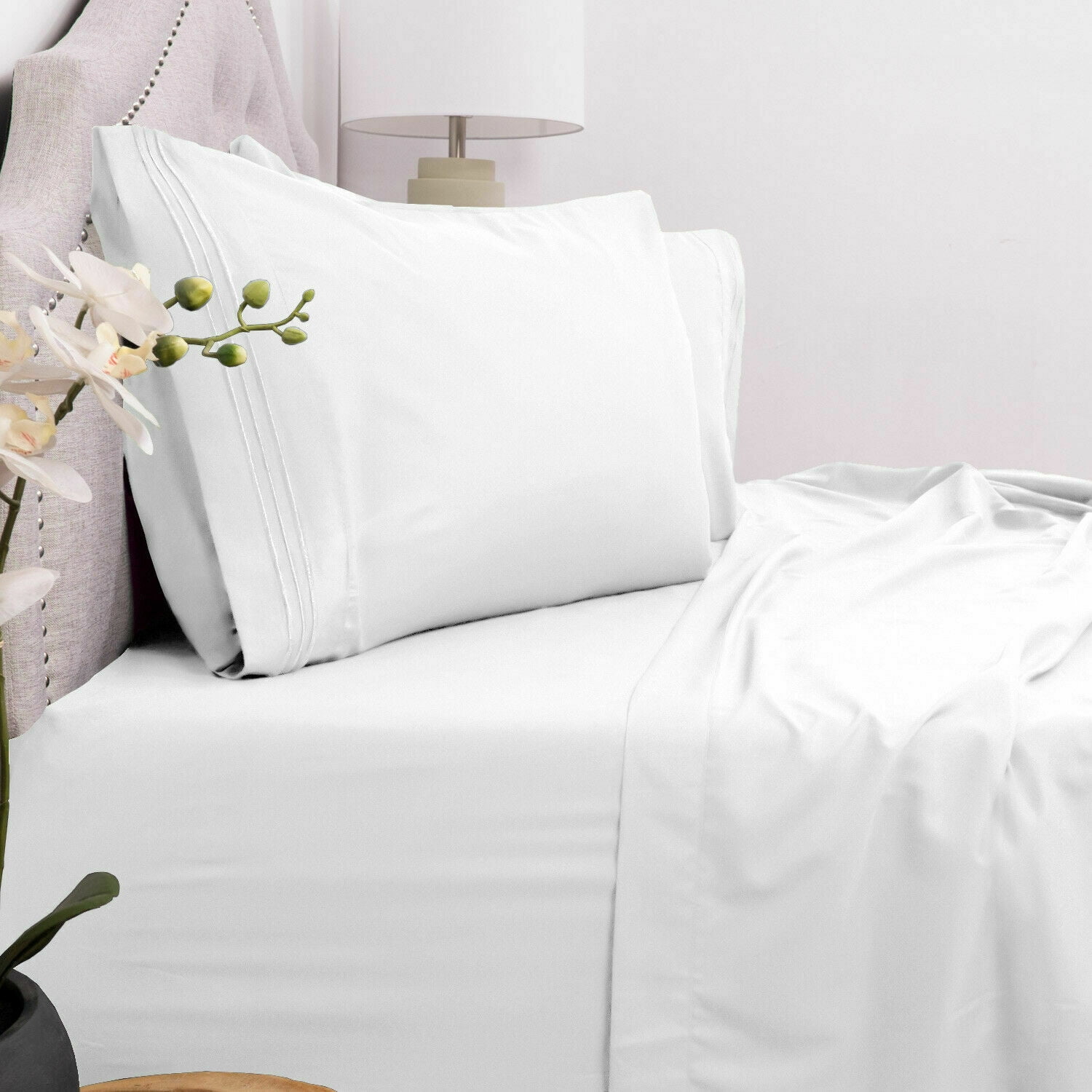 Queen White Ultra-Soft Microfiber 4-Piece Deep Pocket Sheet Set