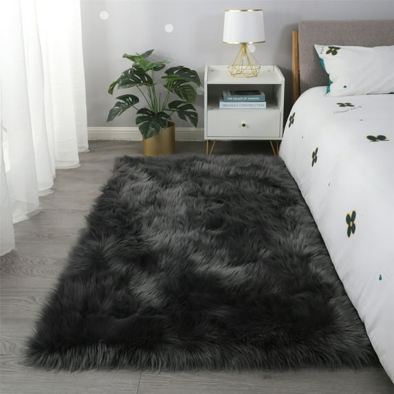 Ultra Soft Faux Fur Rug, Fluffy Washable Sheepskin Area Rug with Non-Slip Backing, Rectangle Floor Carpets for Living Room, Bedroom, Bedside, Kid's Room, Nursery Room (Gray)