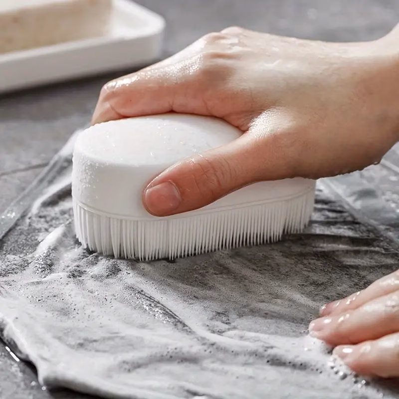 Ultra-Soft Multi-Use Plastic Wash Brush Gentle Cleaner for Clothes & Shoes, No Electricity Needed, Ideal for Bathroom Kitchen Carpet Floor Laundry Tool, Safe for Fabrics