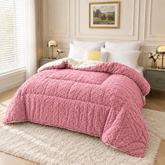 Ultra Soft Reversible Plush Comforter, Fluffy Warm Bedding Comforter for All‑Season Cozy Sleep Light pink Twin Size