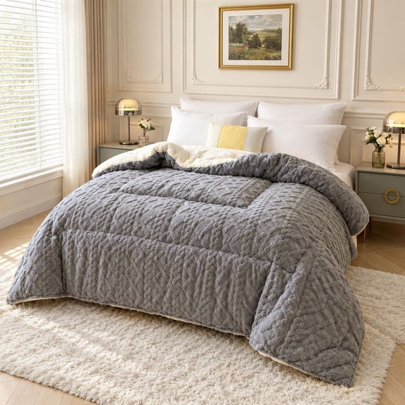 Ultra Soft Reversible Plush Comforter, Fluffy Warm Bedding Comforter for All‑Season Cozy Sleep Silver Grayy King Size