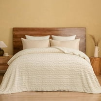 Ultra Soft Sherpa Fleece Blanket Twin Size 60" x 80", 510GSM Fleece Lightweight Yet Warm Blanket for Winter Bed, No Shedding, No Pilling, Tufted Jacquard for Luxury Home Decor, Cream