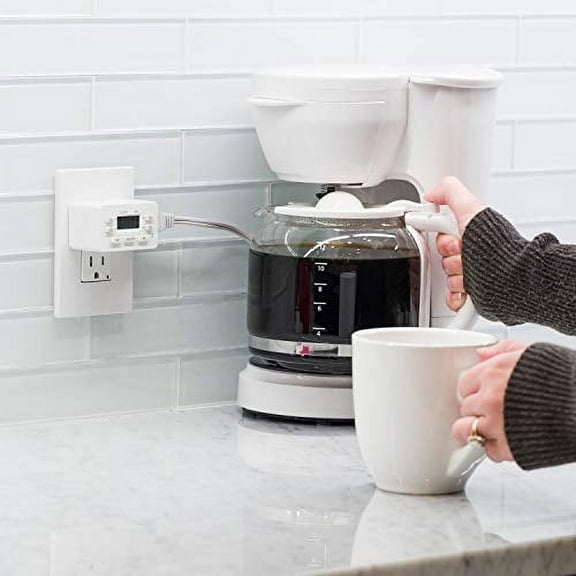 UltraPro Indoor Digital Plug-in Bar Timer, 1 Polarized Outlet, 2 on/off Options, 24-Hour Cycle, LED, 45959