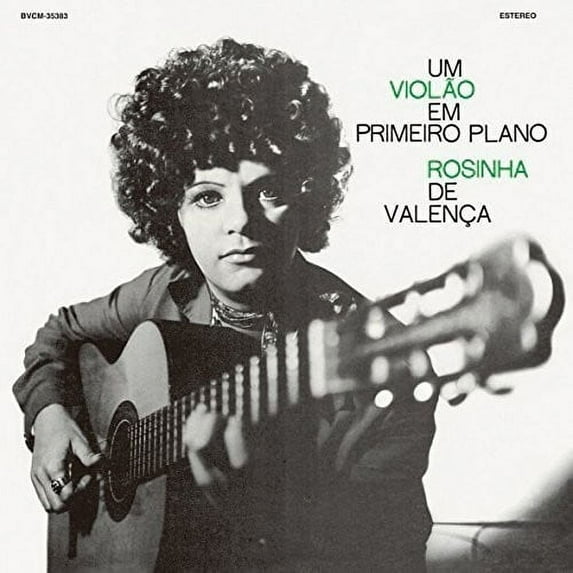 Um Violao Em Primeiro Plano (Limited Edition)