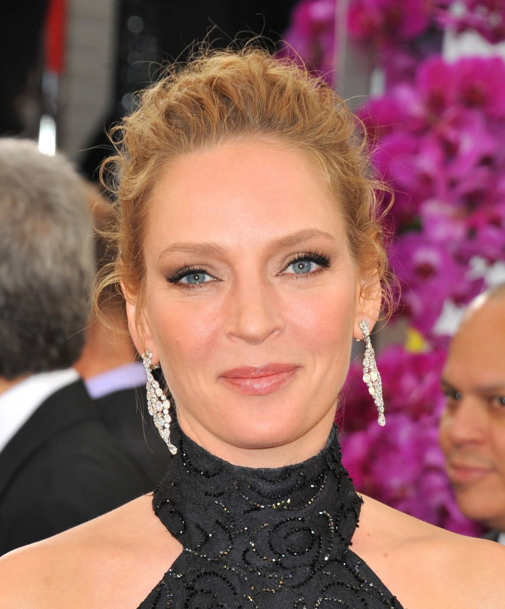Uma Thurman At Arrivals For 71St Golden Globes Awards - Arrivals 4 Canvas Art - (16 x 20)