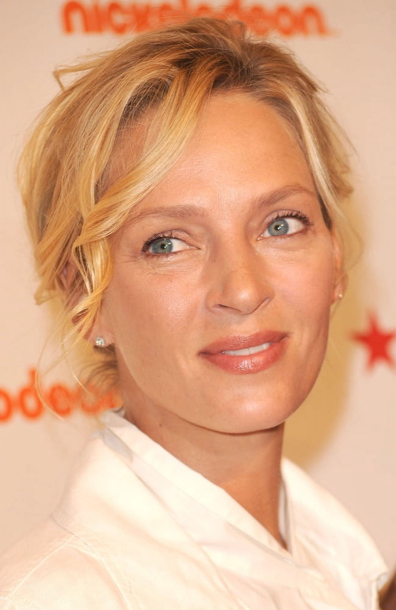 Uma Thurman In Attendance For NickelodeonS Beyond The Backpack Campaign Kick Off Canvas Art - (16 x 20)