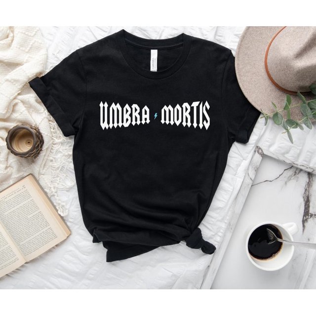Umbra Mortis Hunt Athalar Crescent City TShirt Sarah J Maas Licensed
