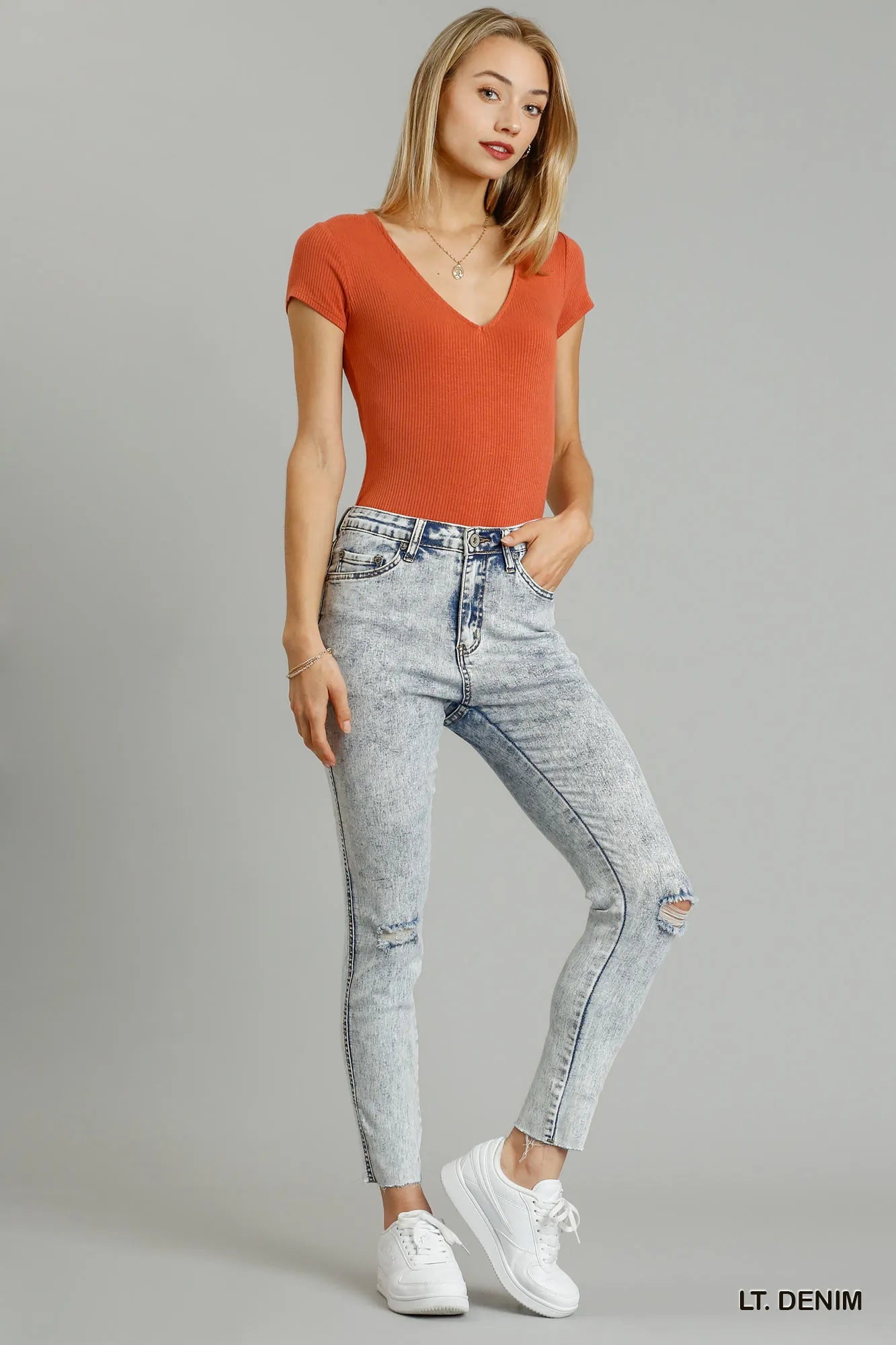 【Yoyocha25 】STUDS DETAIL DENIM PANTS Stud Detail Denim Pants – SCOOBIE