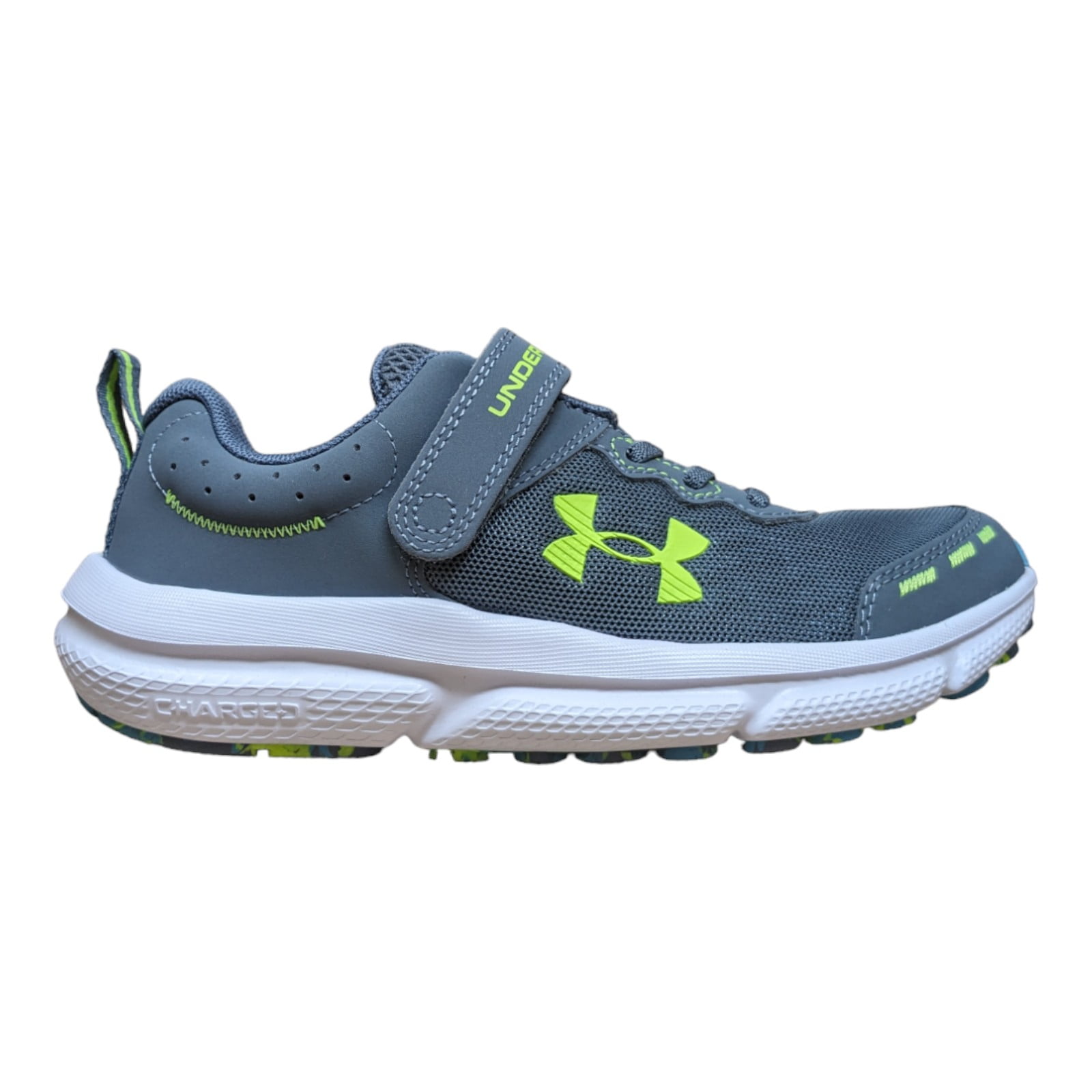 Boys gray under armour shoes online