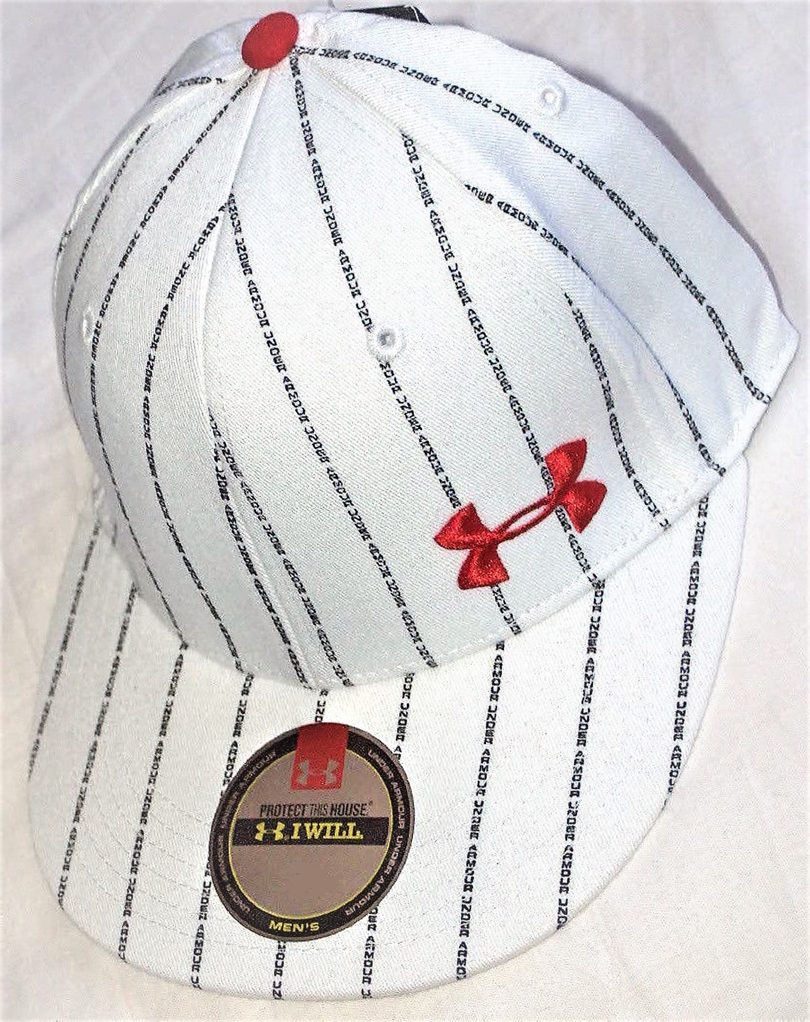 https://i5.walmartimages.com/seo/Under-Armour-Men-s-Fitted-Flat-Brim-Cap-Size-6-7-8-White_12e0ef5c-2c01-402f-93ec-2513b4d53fba.03ca1c03a80e0f203b83bf129c505d86.jpeg