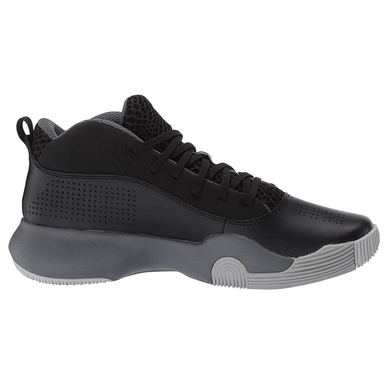 Under Armour Men's Lockdown Basketball Shoe