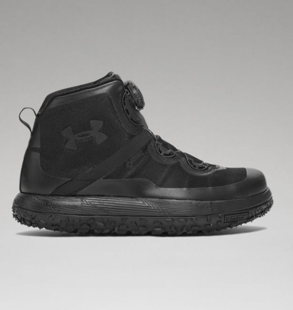 Under armour gore best sale tex hiking boots