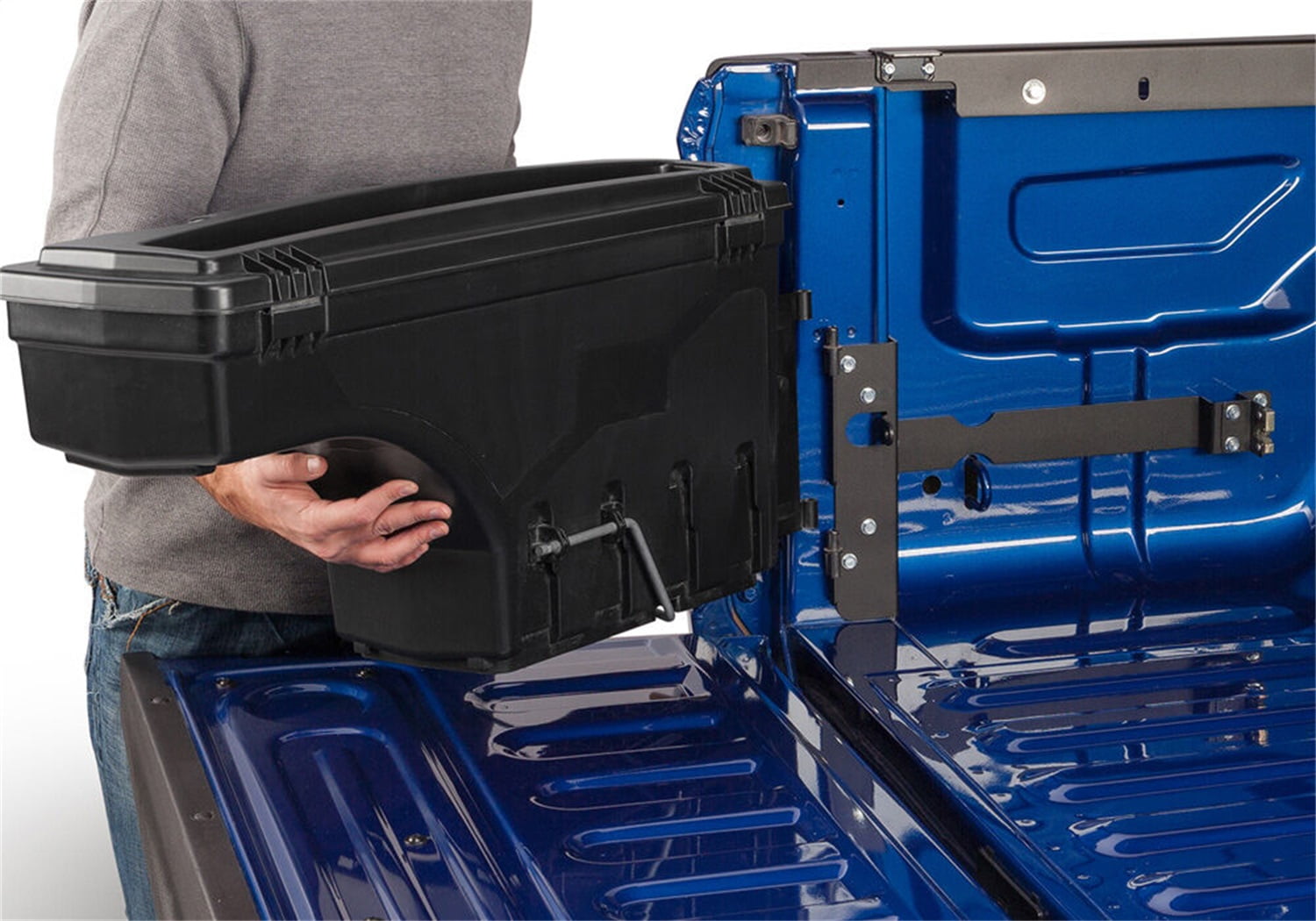 UnderCover 10-20 Volkswagon Amarok Drivers Side Swing Case – Black Smooth – SC700D Sansujyuku sansujyuku.com
