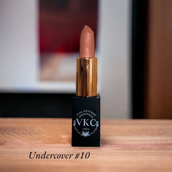 Undercover Cream Luxury Lipstick, Undercover