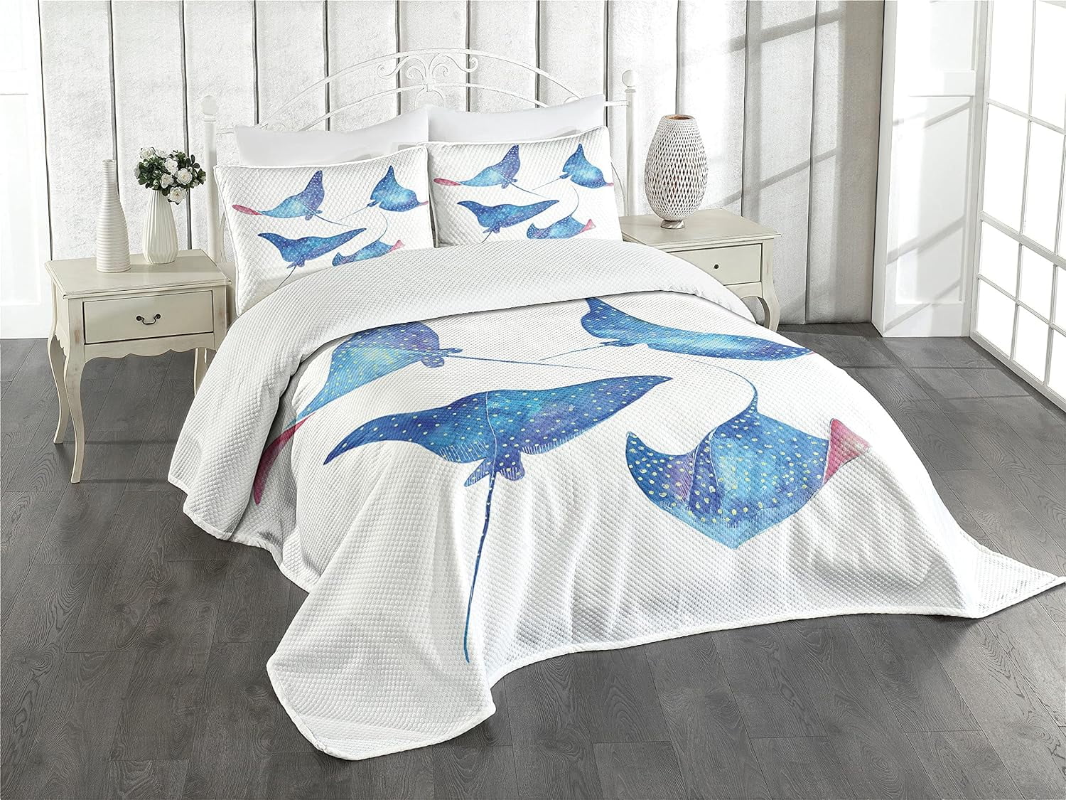 Underwaer Bedspread, Sing Ray In Waercolor Animal Drawing Wih Brush ...