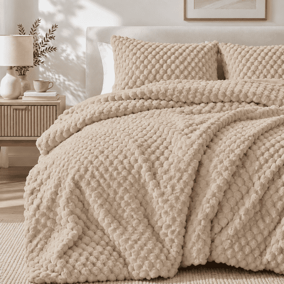 Unikome Luxury Faux Rabbit Fur Comforter Set, 3 Piece Plush Bedding Set with 3D Bubble Texture, Soft Warm Comforter with 2 Pillow Shams, Queen Size, Khaki