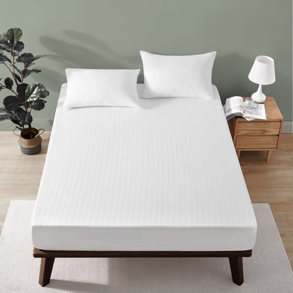 Unikome Twin Mattress Pad, Breathable Quilted Mattress Protector, Deep Pocket Fits Up to 16 Inches, Natural Temperature Regulating Bedding, White