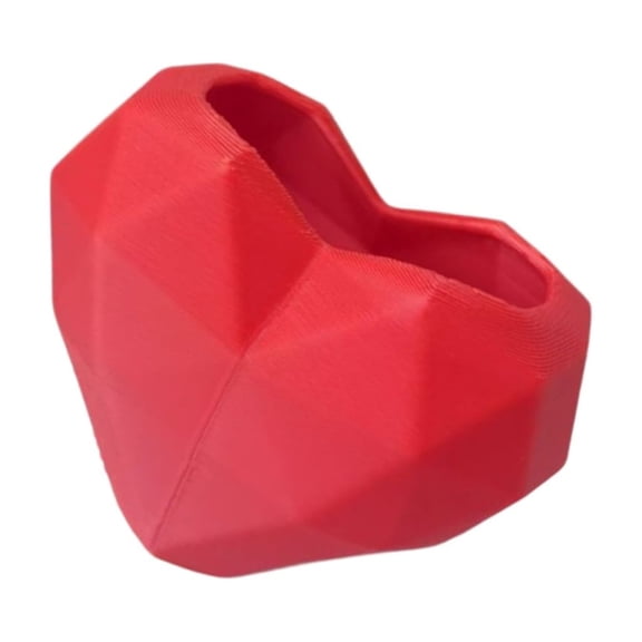 Unique 3D Printed Heart Shape Vases With Geometric Designs Perfect For Valentines Day And Home Decors