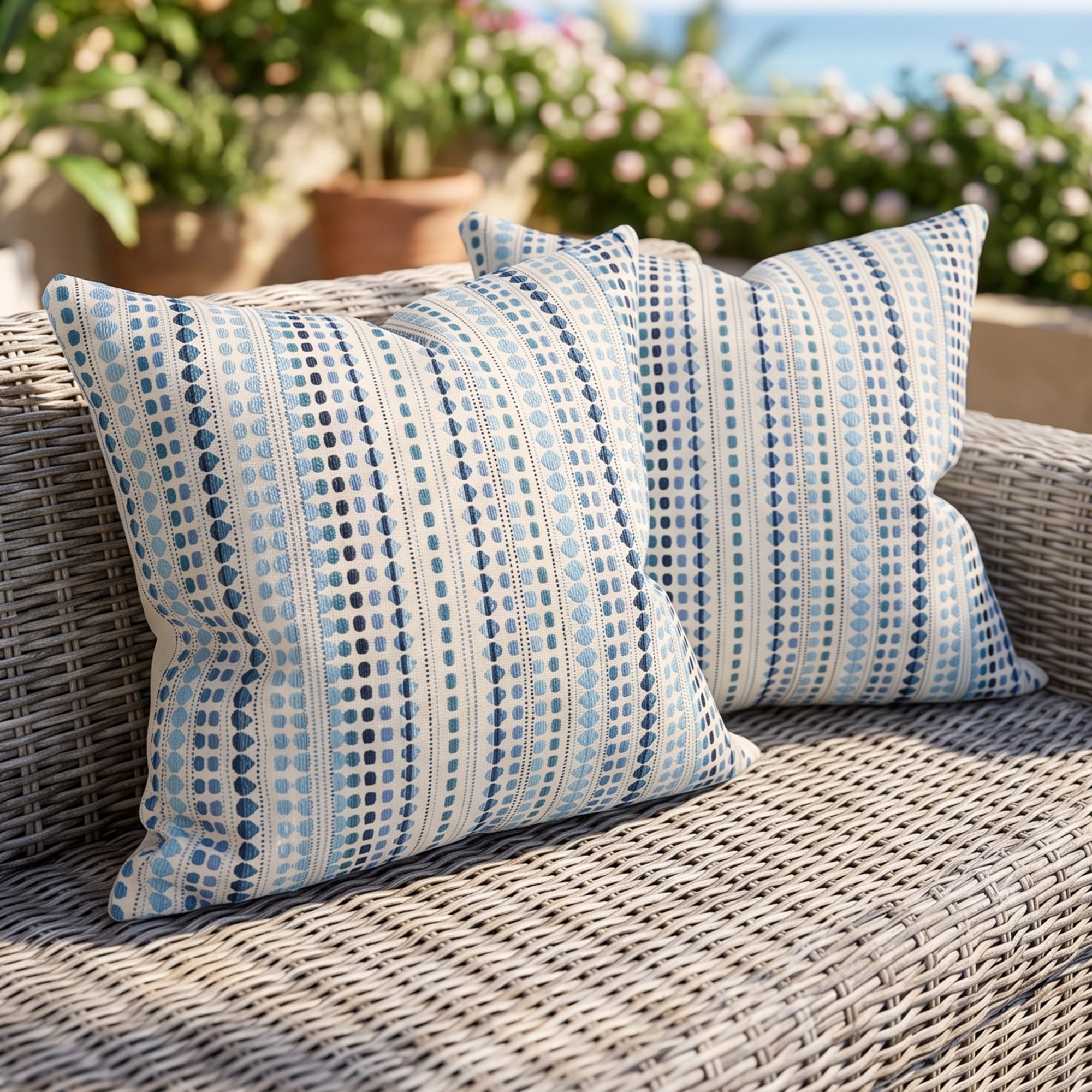 Unique Bargains Chenille Geometric Throw Pillow Covers 2 Pc Striped Cases Blue 20"x20"