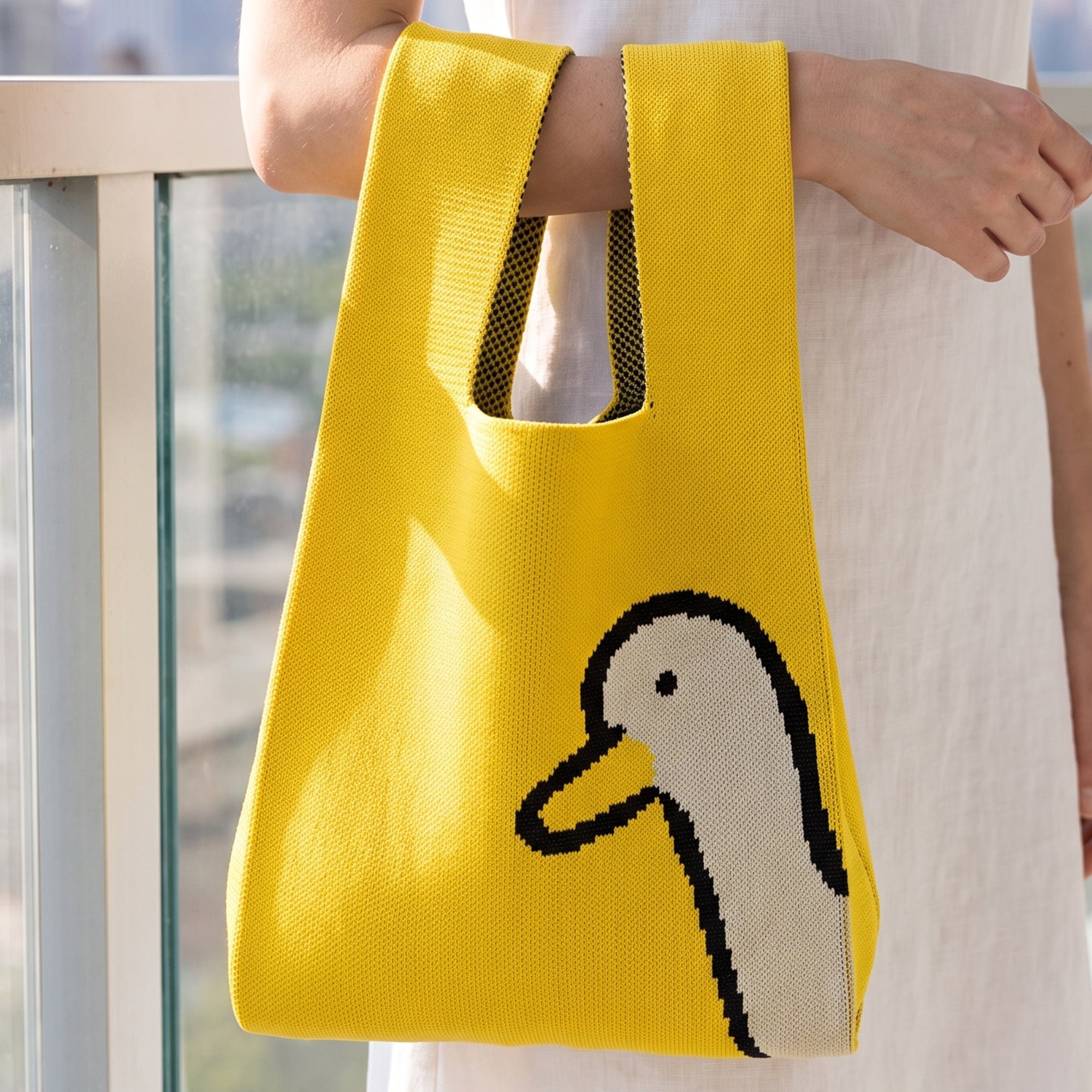 Unique Bargains Cute Cartoon Gift Bags with Handles for Parties 7.5" x 13.4" Yellow Duck