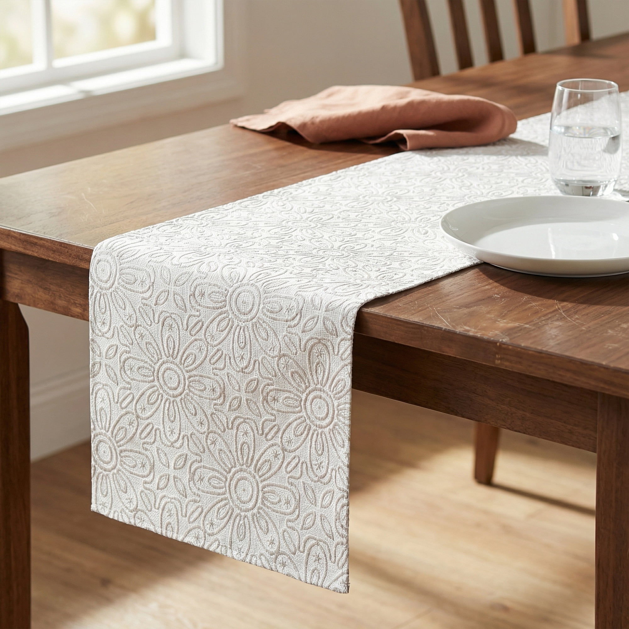 Unique Bargains Floral Elegant Polyester Kitchen Runner for Table Decor Gray 13.8"x70.9"