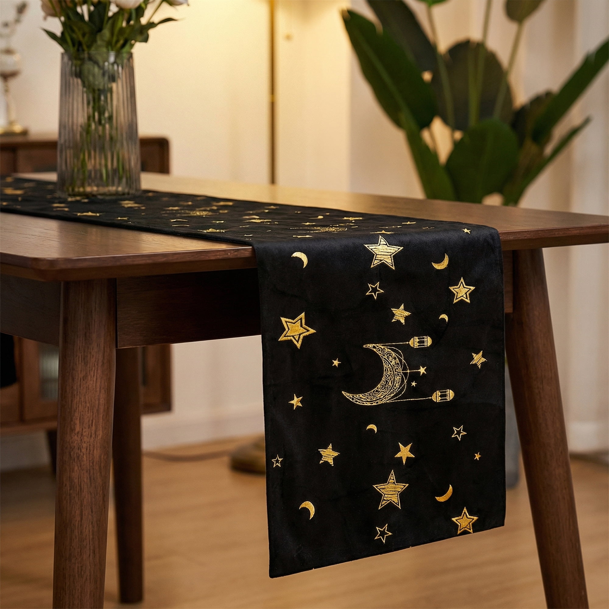 Unique Bargains Long Printed Polyester Table Runner for Decorations Black 13"x94.5"