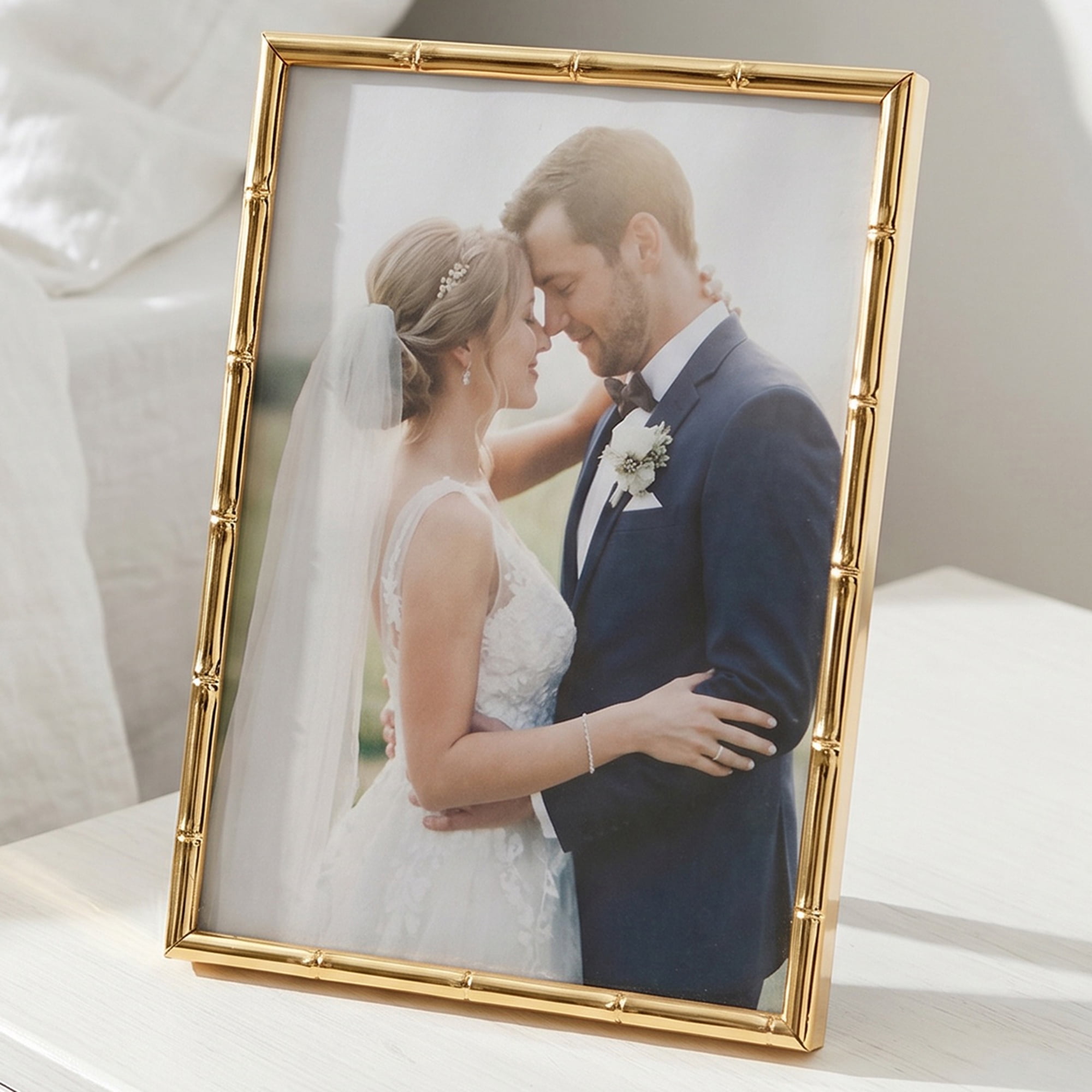 Unique Bargains Metal Picture Frame Chinoiserie Photo Frame with HD Glass Gold 4" x 5"