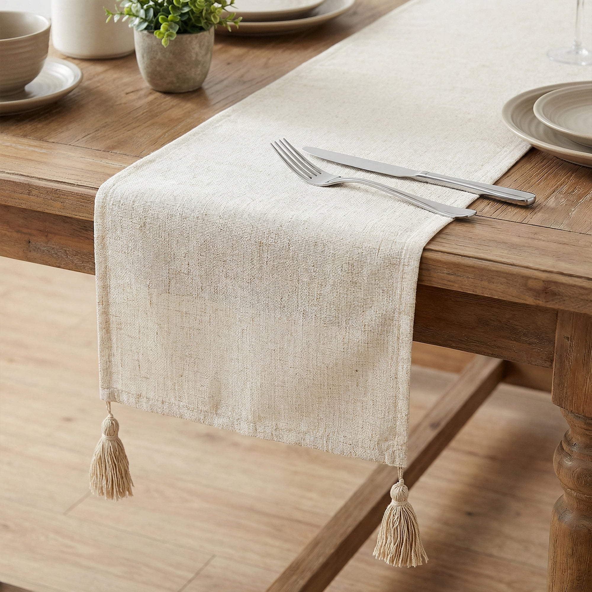 Unique Bargains Table Runner for Kitchen Decor with Tassel White 11.8x63in