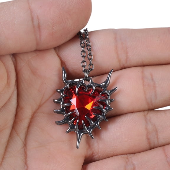 Unique Heart and Thorn Crystal Necklace Adjustable Length Clavicle Chain Versatile Choker Fashionable Neckchain for Her